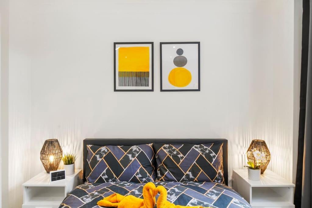 Modern 2 Bedroom Apartment In The Heart Of Londen Buitenkant foto